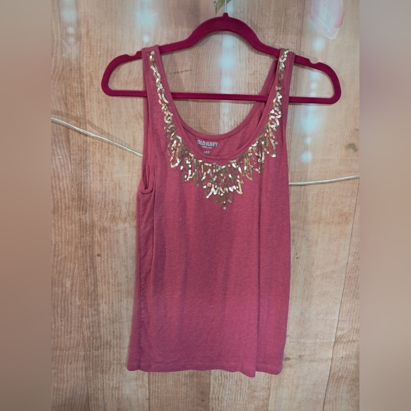 Old Navy Tops - Old navy size large pink and gold tank top